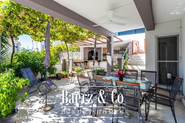 photo 32 Čiovo, Okrug Gornji, furnished house with four apartments and outdoor kitchen, 3rd row from the sea