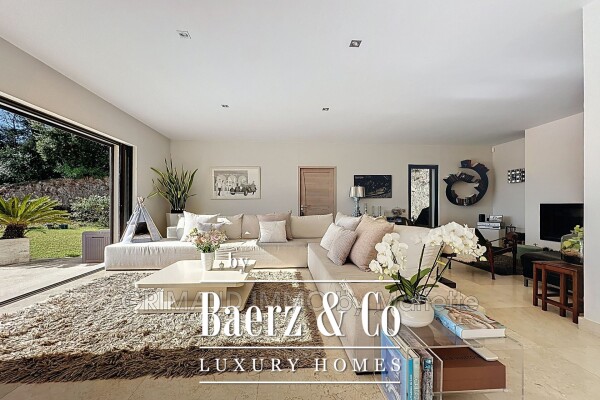 photo 8 Exclusive, this beautiful property, 5000m² of land