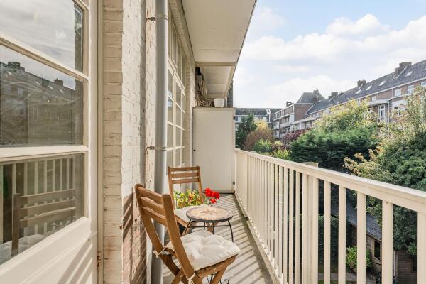 photo 10 Rubensstraat 74 2