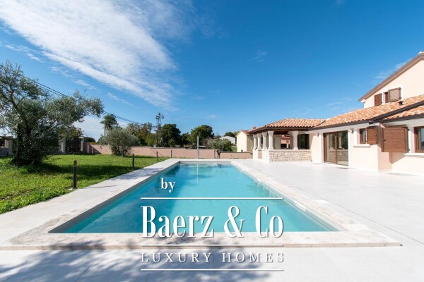 photo 1 Istria, Flengi - spacious Istrian Stone Villa with Pool, Wellness, and Premium Amenities