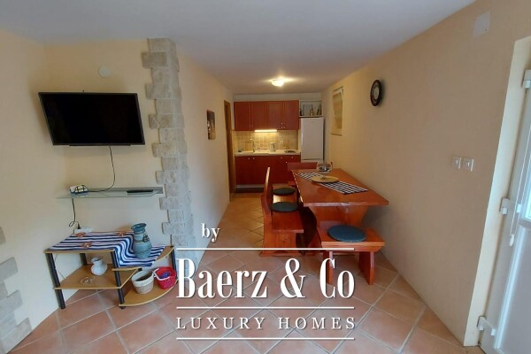 photo 9 Krk, Omišalj, detached house with 4 apartments, garden, courtyard and parking spaces