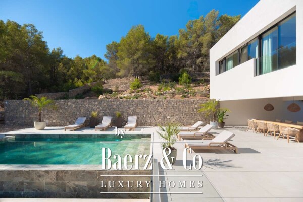 photo 2 Beautiful luxury home in Roca Llisa, Roca Llisa