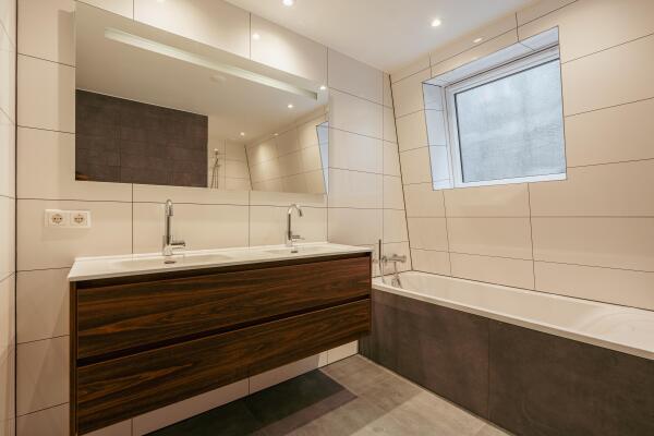 photo 21 Weteringschans 203