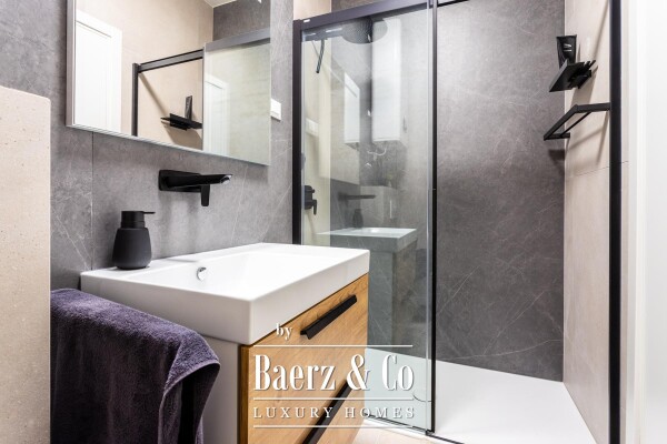 photo 12 Split, Bačvice Hektoroviceva street — Spacious two-bedroom apartment, 110 m²