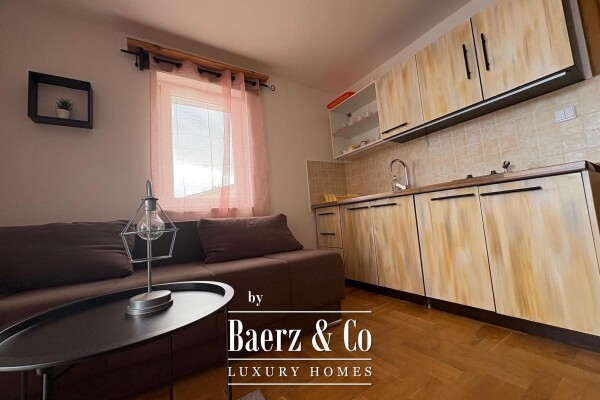 photo 4 Karlobag, Cesarica, House with 6 Apartments, First Row to the Sea