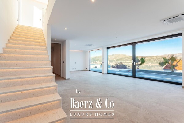 photo 7 Čiovo, Mastrinka - newly built villa with pool and open sea view