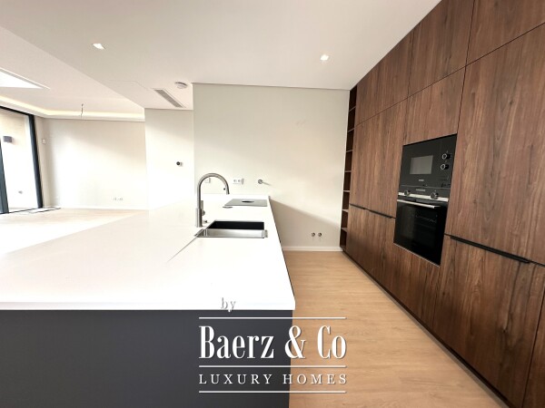 photo 19 New house in a private condominium, in Murches