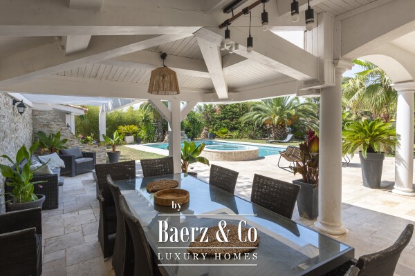 photo 8 Fréjus – Stunning 172 m² Villa for Sale 4 Bedrooms | Pool & Jacuzzi | Secure Private Estate