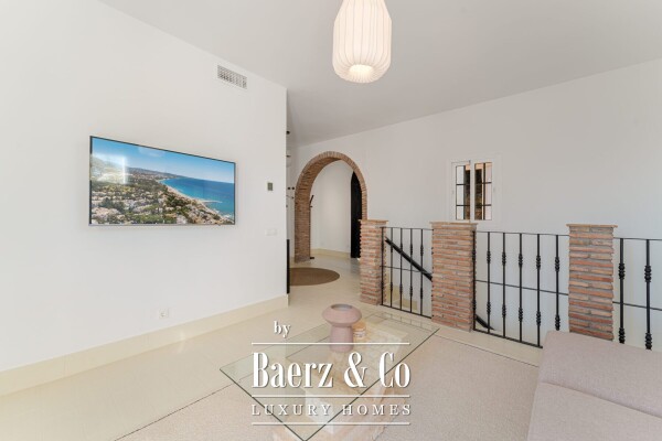 photo 14 Villa - El Madroñal - Benahavis - Ref: 8688