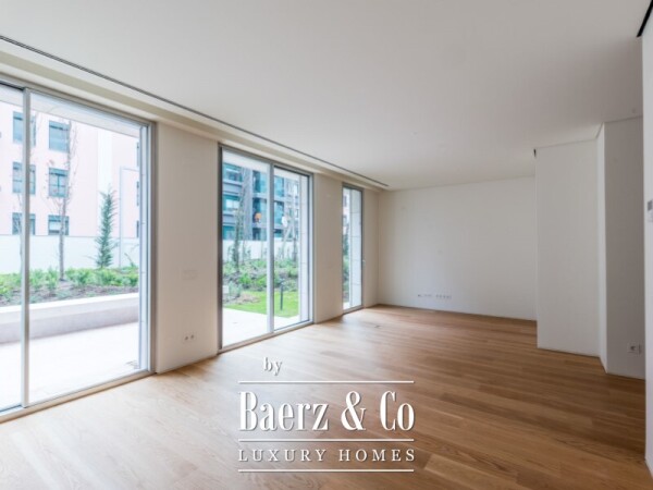 photo 2 Excellent 2 bedrooms en-suite apartment with parking space and storage in Amoreiras