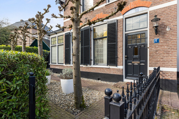 photo 4 Generaal Van der Heydenlaan 1