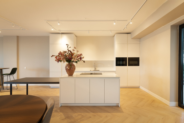 photo 8 Burgemeester Rijnderslaan 646