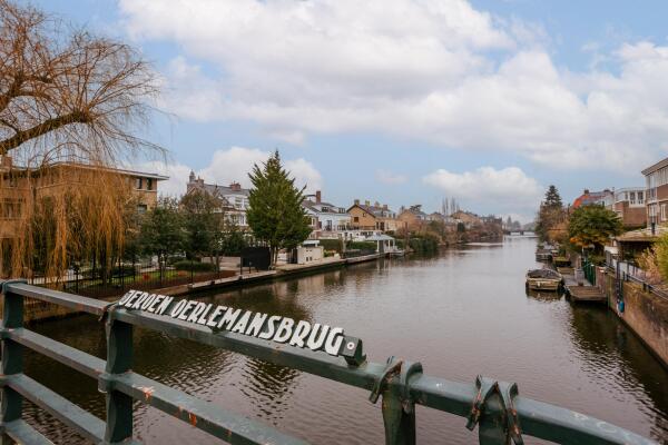 photo 62 Diepenbrockstraat 18