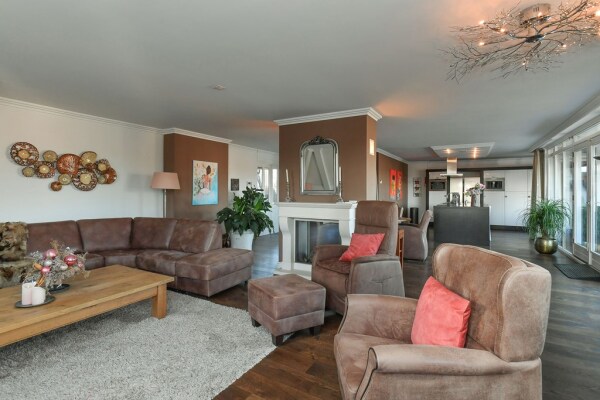 photo 13 Veenderweg 4