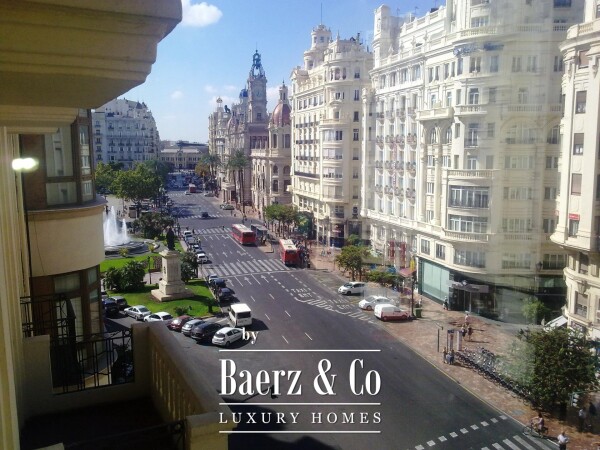 photo 1 Beautiful luxury home in Valencia, Sant Francesc