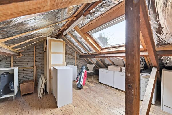 photo 61 Charlotte de Bourbonstraat 24