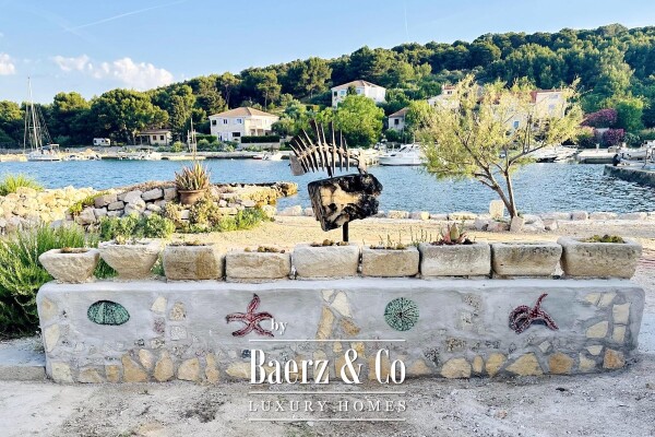 photo 32 Prvić Luka, partially renovated stone house, first row to the sea, 298 m²