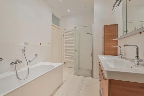 photo 24 Ruychrocklaan 134