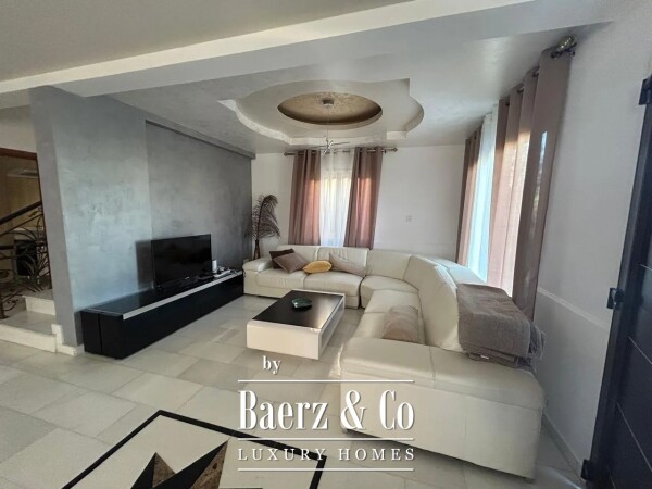 photo 6 Exceptional 7-Bedroom Luxury Residence  For sale, Germasogeia, 470 sq.m.