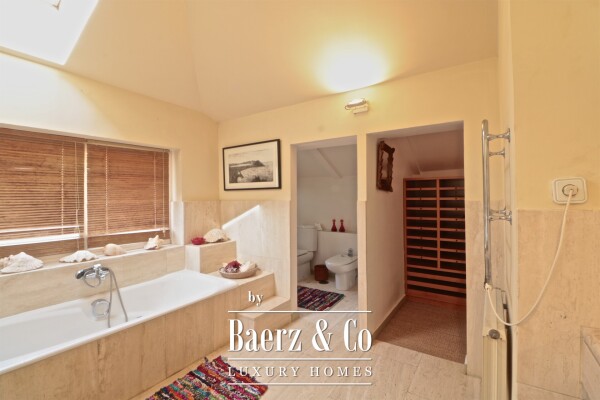 photo 10 Beautiful luxury home in Sotogrande, Sotogrande Alto - Los Altos de Valderrama