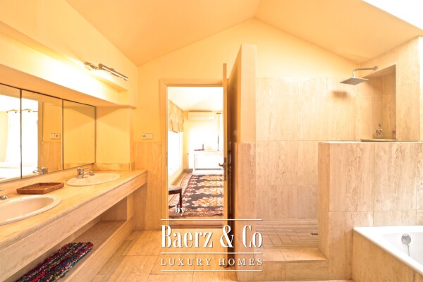 photo 18 Beautiful luxury home in Sotogrande, Sotogrande Alto - Los Altos de Valderrama